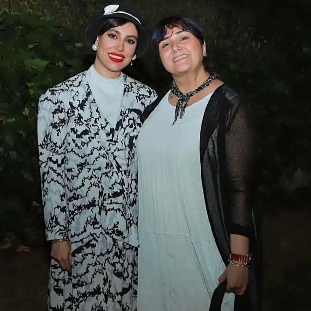 عکس‌جدید باران کوثری در پشت صحنه‌ی تیٔاتر «کوچه عاشقی»