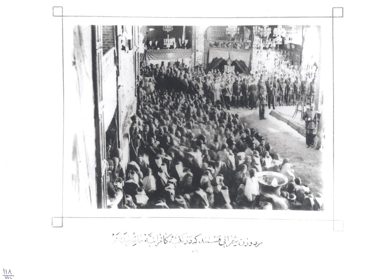 عکس دیده‌نشده از زنان شمرانی در مراسم عزاداری محرم در دوران قاجار