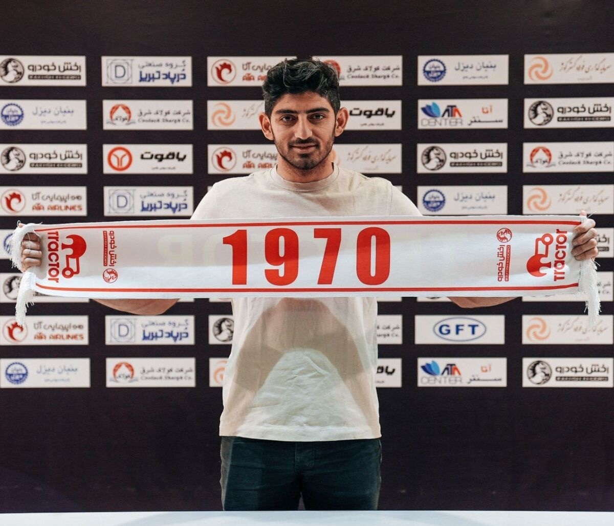 عکس| رونمایی رسمی تراکتور از مهدی ترابی