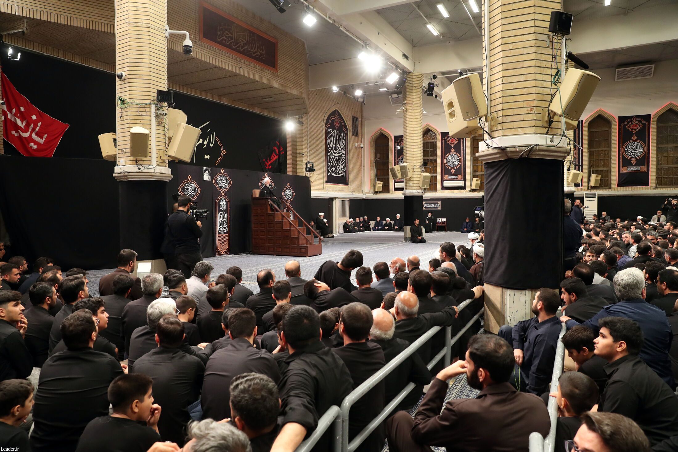 عکس| سخنرانی کاظم صدیقی در حضور رهبر انقلاب