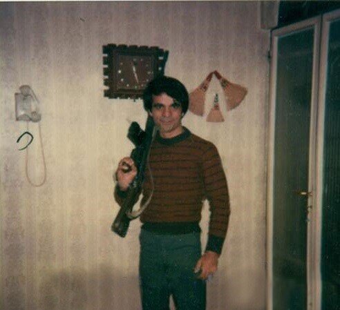 عکس| جوانی بازیگر نقش عمر ابن سعد؛ اسلحه در دستان مهدی فخیم زاده