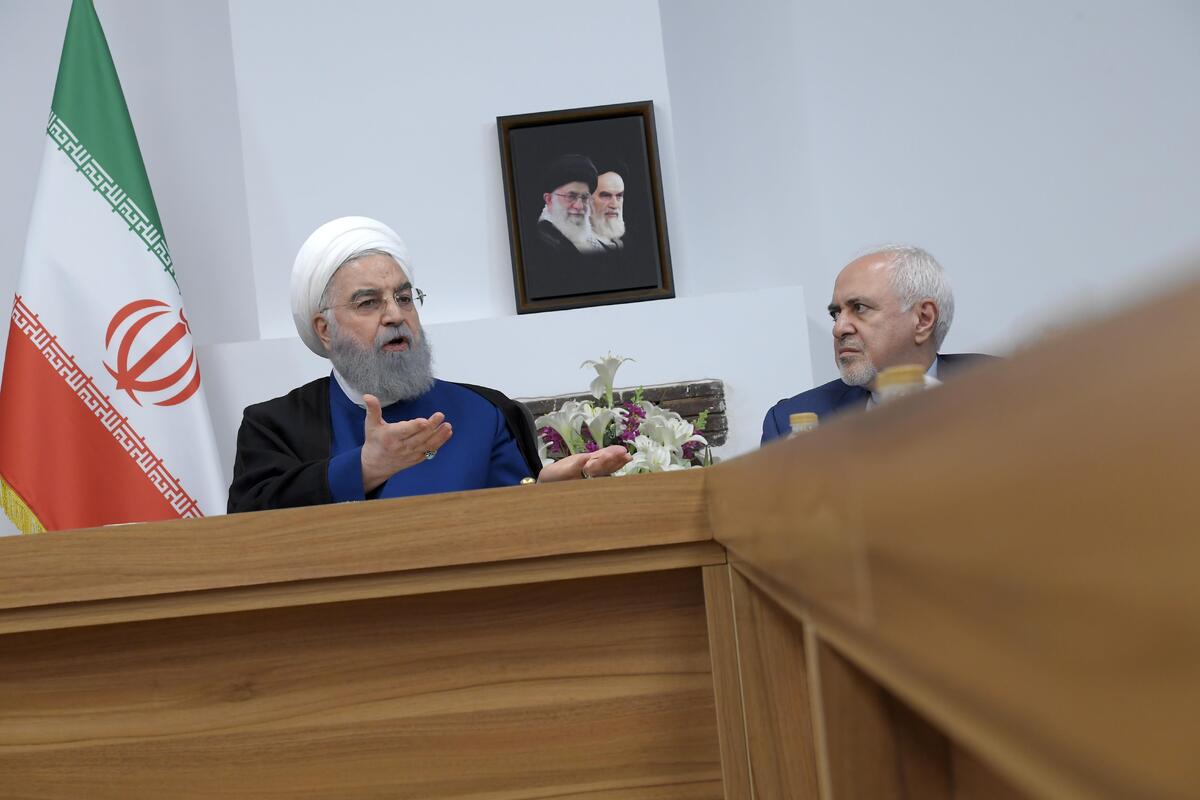 روحانی: عده‌ای باید مؤاخذه شوند که چرا دروغ گفتند و اعلامیه دادند واکسن کرونا از خارج نخرید، تولید می‌کنیم