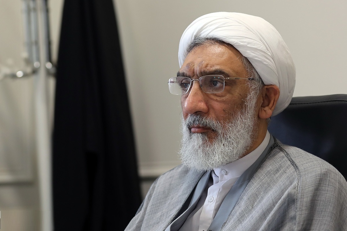 پورمحمدی: جوری از آدم امنیتی تعبیر می‌کنید که گویی یک دستمال کثیف است