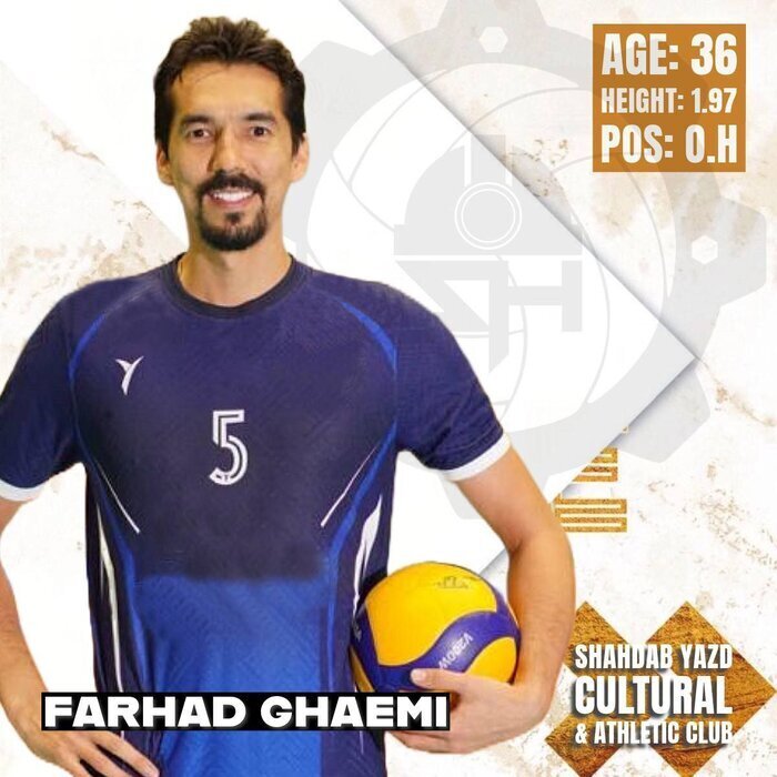 عکس| اتفاق عجیب در والیبال ایران؛ مربی می‌خواهد بازی کند!