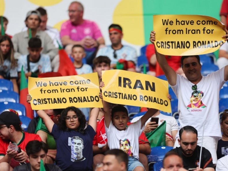 عکس| مهمان‌های رونالدو از ایران رسیدند!
