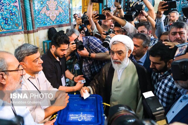 پورمحمدی پس از رای دادن چه گفت؟ + عکس پورمحمدی پس از رای دادن چه گفت؟ + عکس