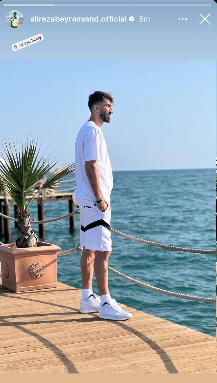 عکس| علیرضا بیرانوند در ترکیه! عکس| علیرضا بیرانوند در ترکیه!