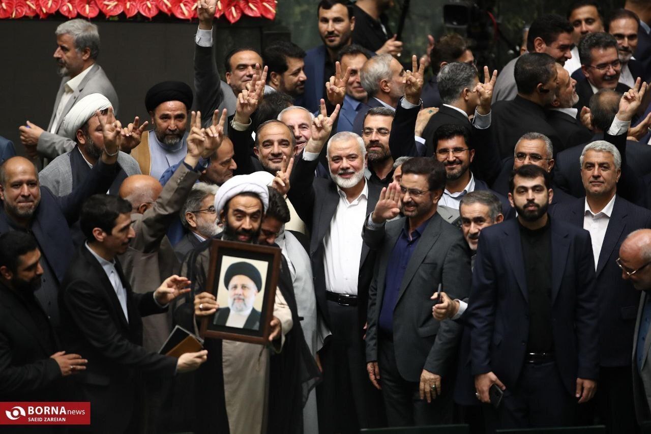 آخرین عکس یادگاری نمایندگان مجلس با اسماعیل هنیه قبل از ترور