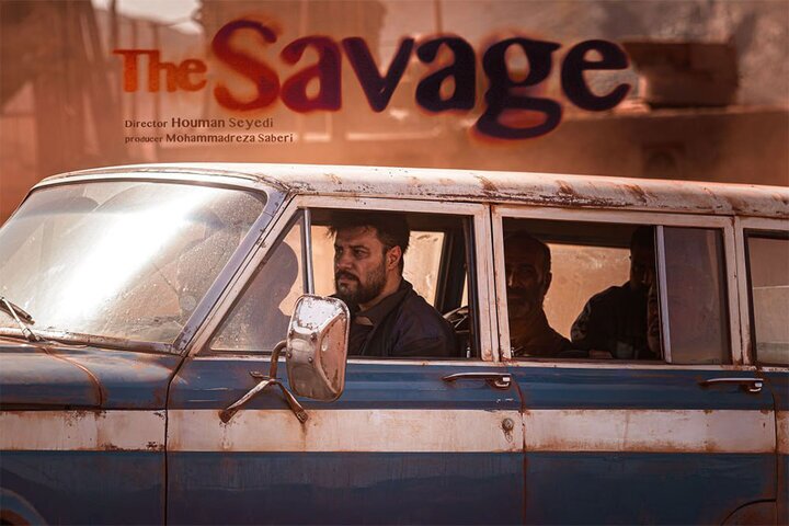 تصویری از جواد عزتی در سریال «وحشی»