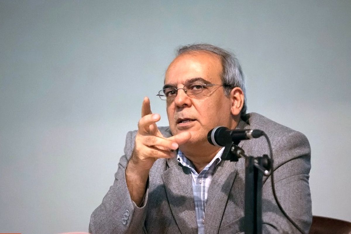 عباس عبدی: پزشکیان آخرین شانس حکومت برای خروج از وضعیت فعلی است
