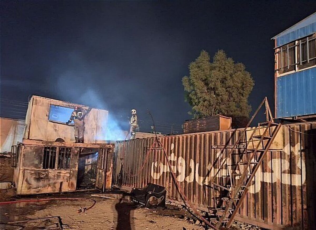 مرگ یک کارگر درپی آتش‌سوزی اتاقک کارگری در جنوب تهران