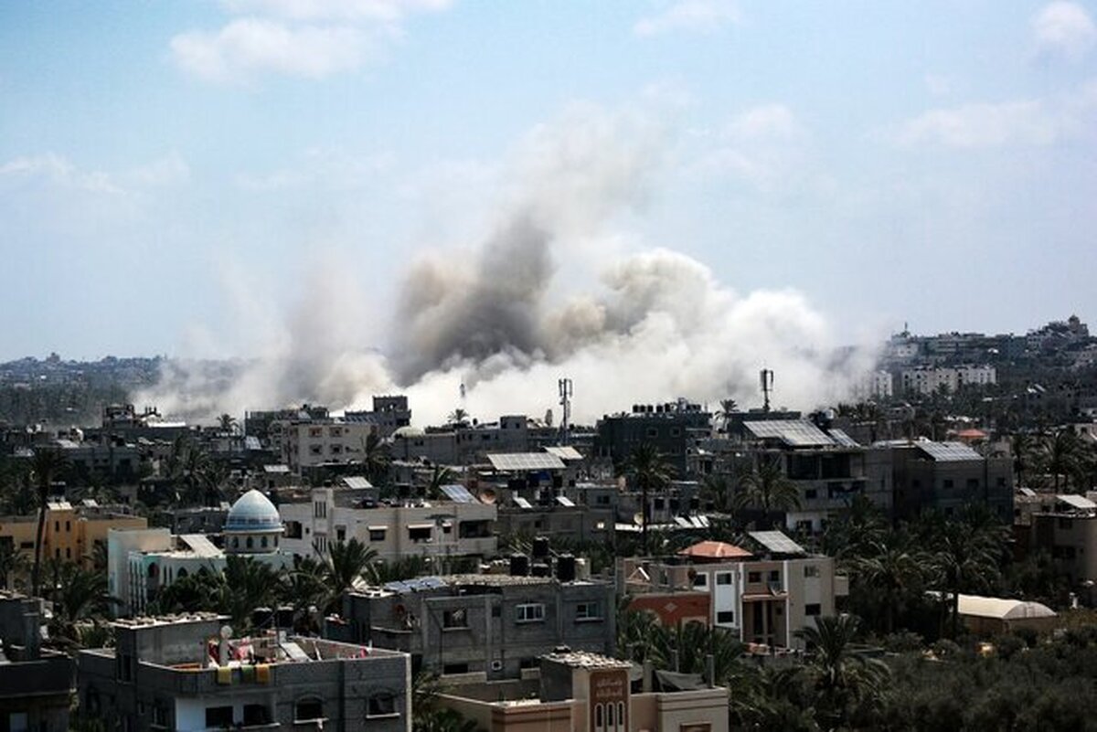 شهادت ۱۰ فلسطینی بر اثر بمباران مدرسه‌ای در شهر غزه