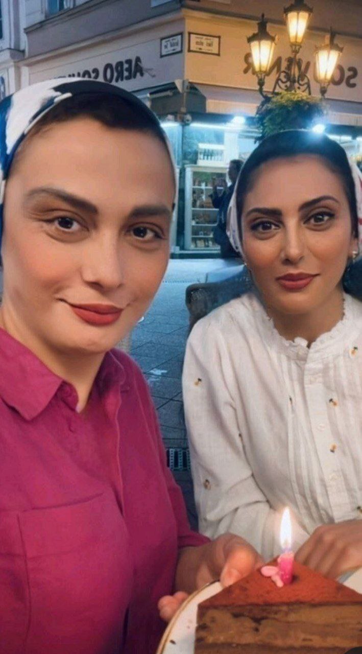 عکس| تبریک تولد خانم بازیگر به خواهرش؛ قاب صمیمی مونا و مارال فرجاد