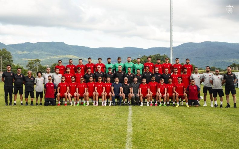 عکس کامل پرسپولیس گاریدو منهای یک نفر! عکس کامل پرسپولیس گاریدو منهای یک نفر!