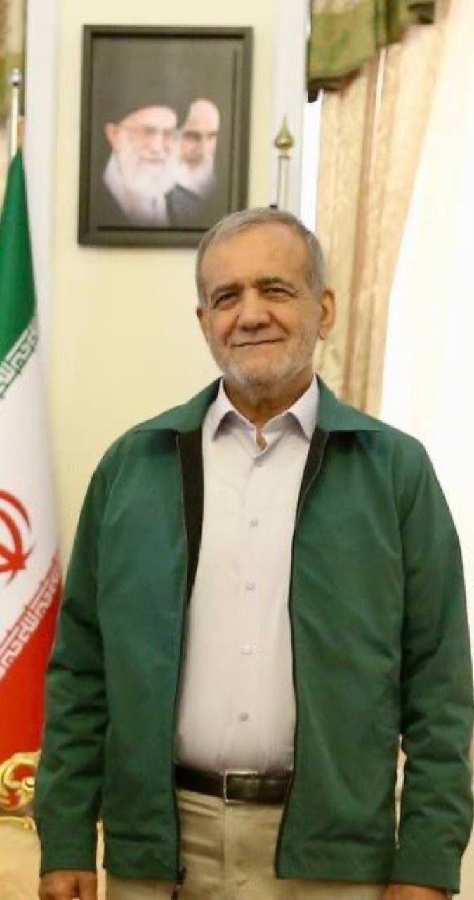 تصویر/ پزشکیان تیپ جدید زد