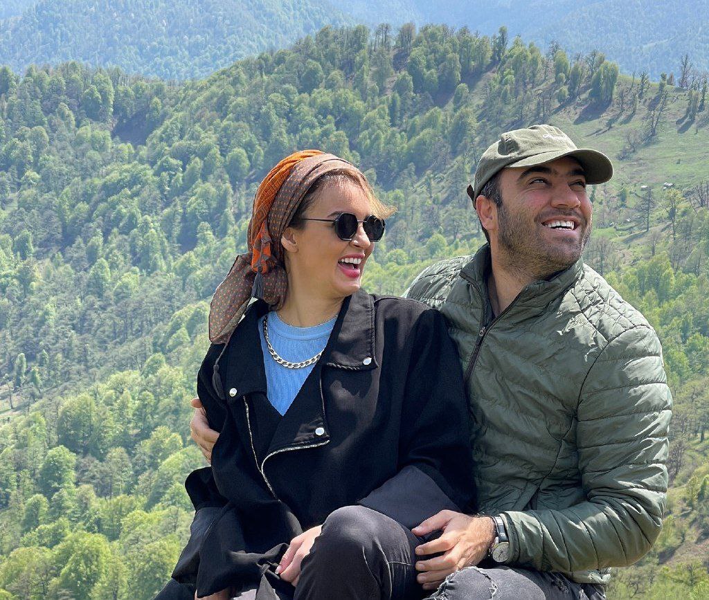 عکس| «نیلوفر پارسا» بیتای سریال آوای باران به همراه همسرش در جنگلهای مازندران عکس| «نیلوفر پارسا» بیتای سریال آوای باران به همراه همسرش در جنگلهای مازندران