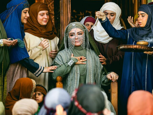 عکس| پوشش «مه لقا باقری» در سریال تاریخی «رویای نیمه شب» عکس| پوشش «مه لقا باقری» در سریال تاریخی «رویای نیمه شب»