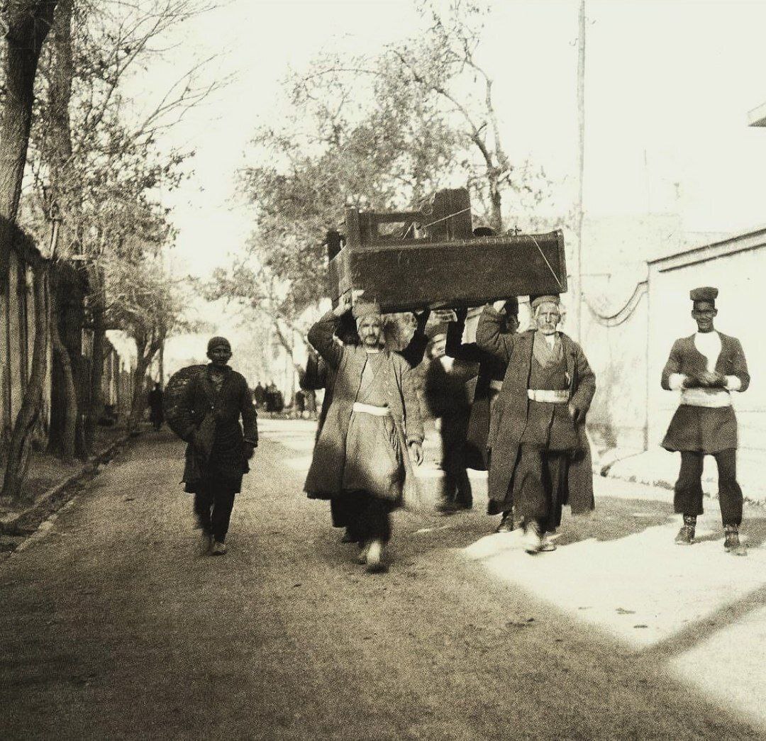 تصویری متعلق به یک قرن پیش تهران که متعجبتان می‌کند