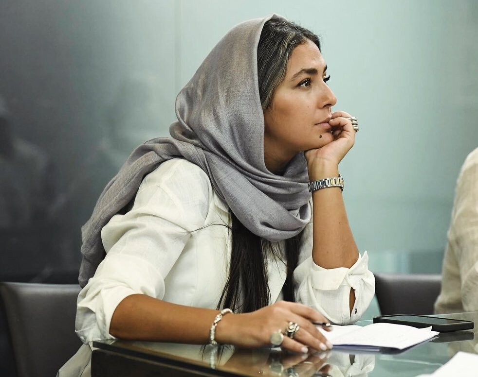 ژست جذاب هدی زینالعابدین مشهورترین بازیگر زن این روزهای ایران ژست جذاب هدی زینالعابدین مشهورترین بازیگر زن این روزهای ایران