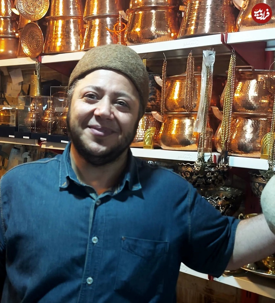 عکس| چهره مردانه و تیپ متفاوت «مازیار لرستانی» در بازار تجریش تهران عکس| چهره مردانه و تیپ متفاوت «مازیار لرستانی» در بازار تجریش تهران