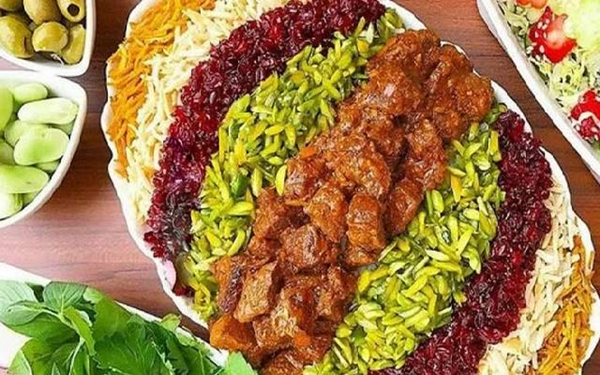 چطور پسته پلوی کرمانی درست کنیم؟