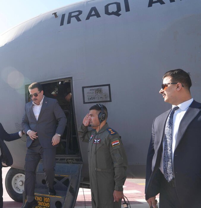 نخستین هواپیما در فرودگاه بین المللی کربلا به زمین نشست + عکس نخستین هواپیما در فرودگاه بین المللی کربلا به زمین نشست + عکس