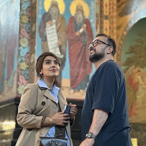 عکس| سپند امیرسلیمانی و مونا کرمی؛ ماه عسل زوج تازه سینمای ایران در یک مکان هنری