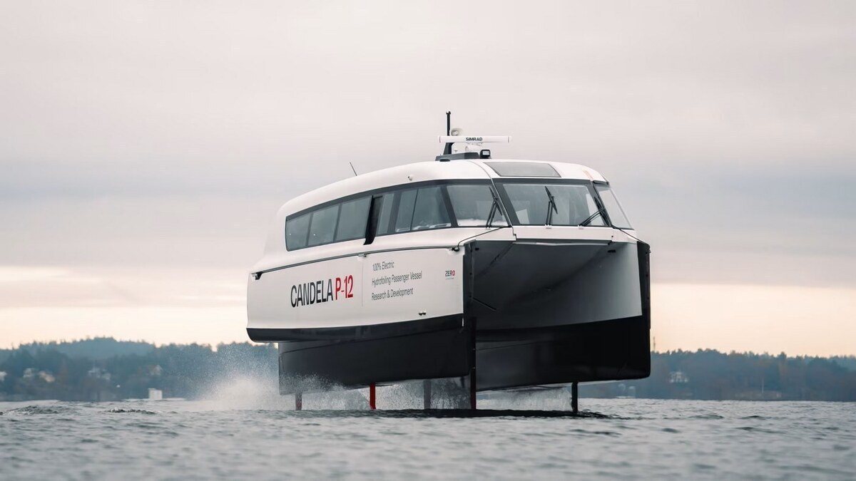 فیلم| آمادگی قایق پرنده برای مسافرکشی در سوئد