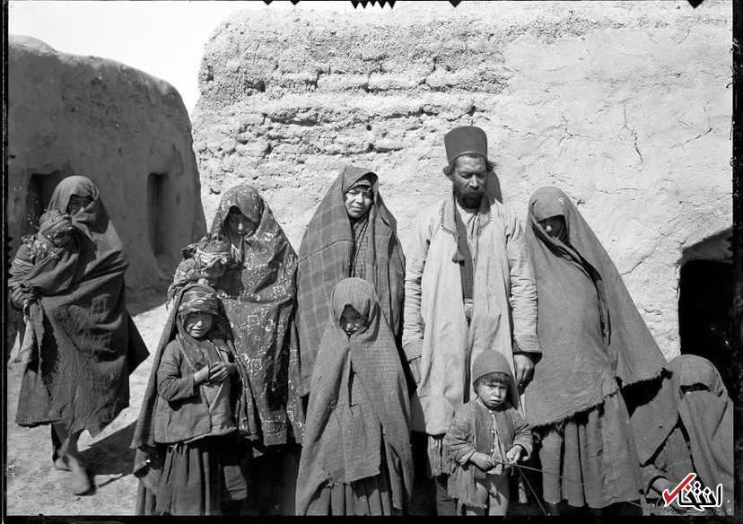 عکس| پوشش ایرانی‌ها در خراسان جنوبی در روستای جعفری ۱۱۸ سال قبل