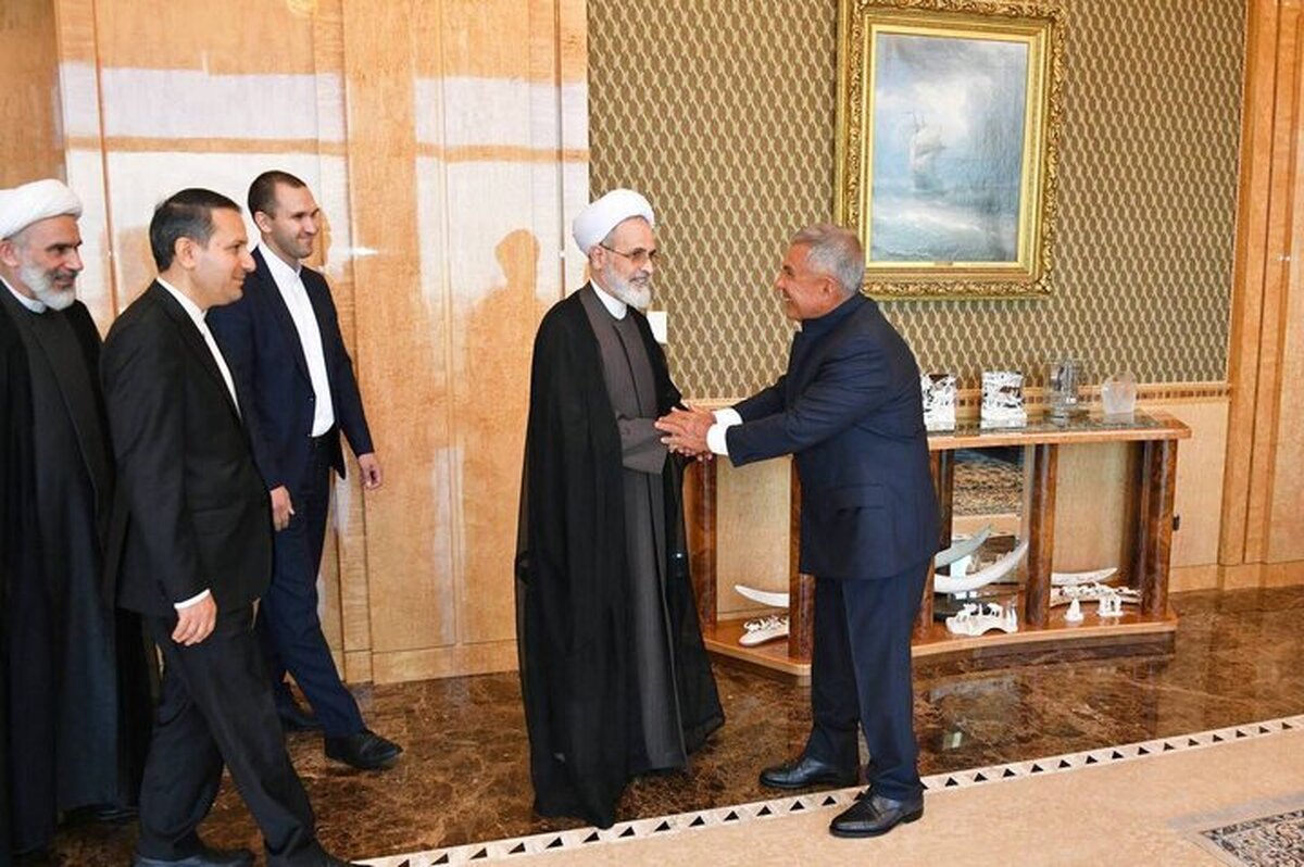 آیت الله اعرافی با رئیس جمهور تاتارستان دیدار کرد