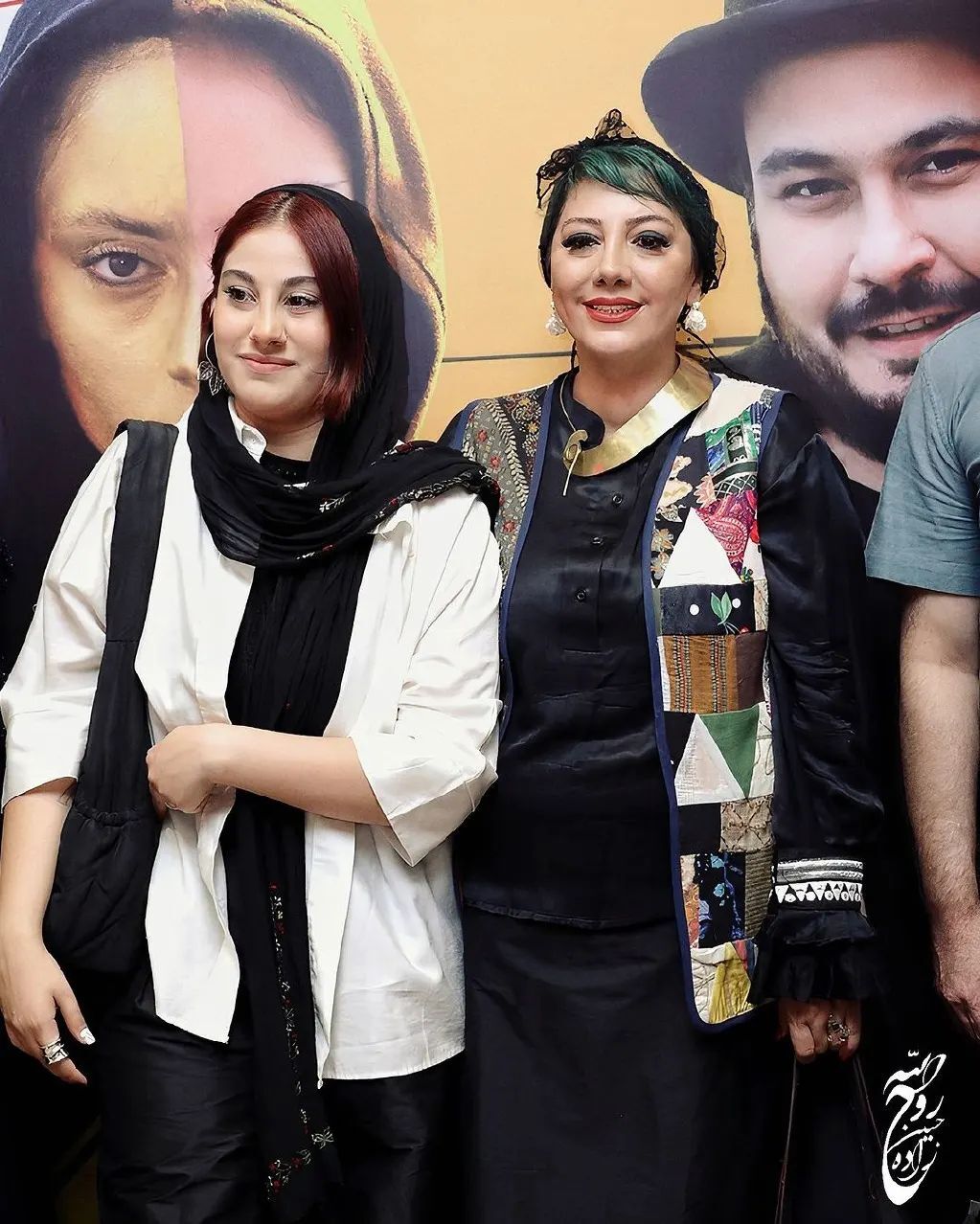 عکس| «زهرا داوودنژاد» به همراه دخترش در اکران فیلم «مصائب شیرین» حضور یافت
