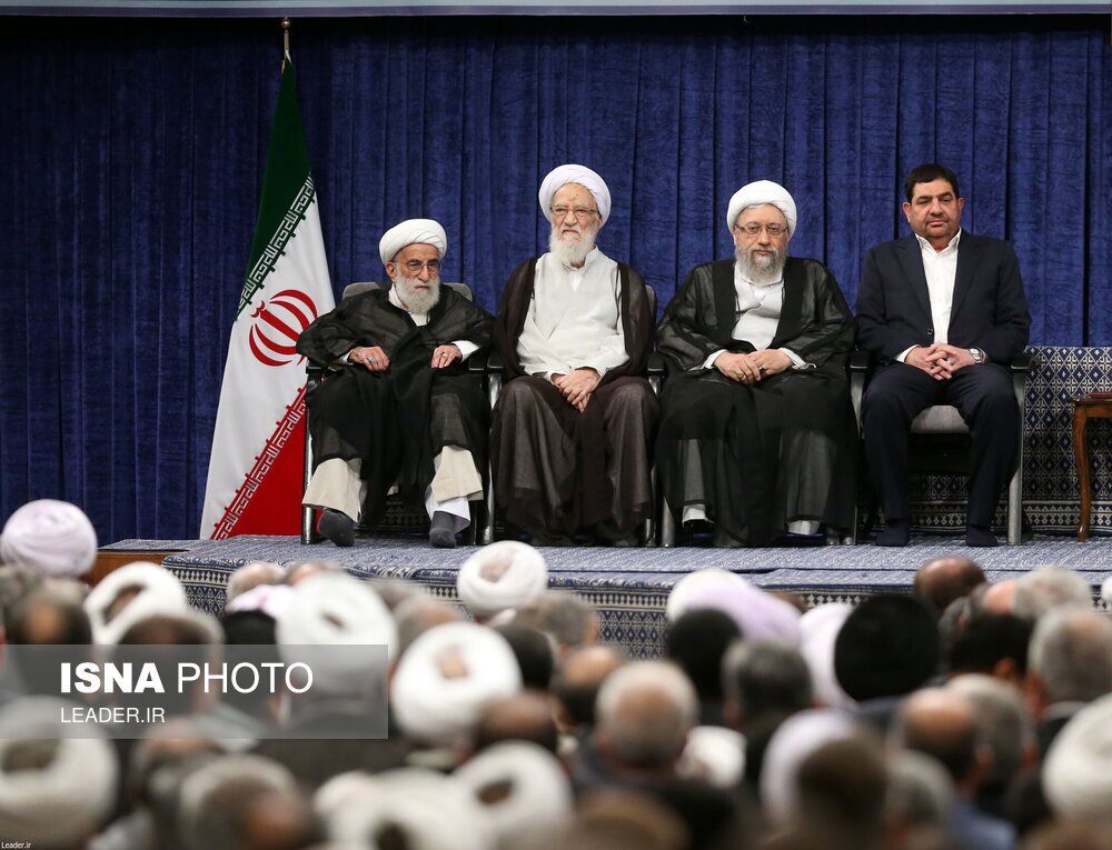 عکس| آیت الله جنتی در مراسم تنفیذ مسعود پزشکیان در سن ۹۷ سالگی