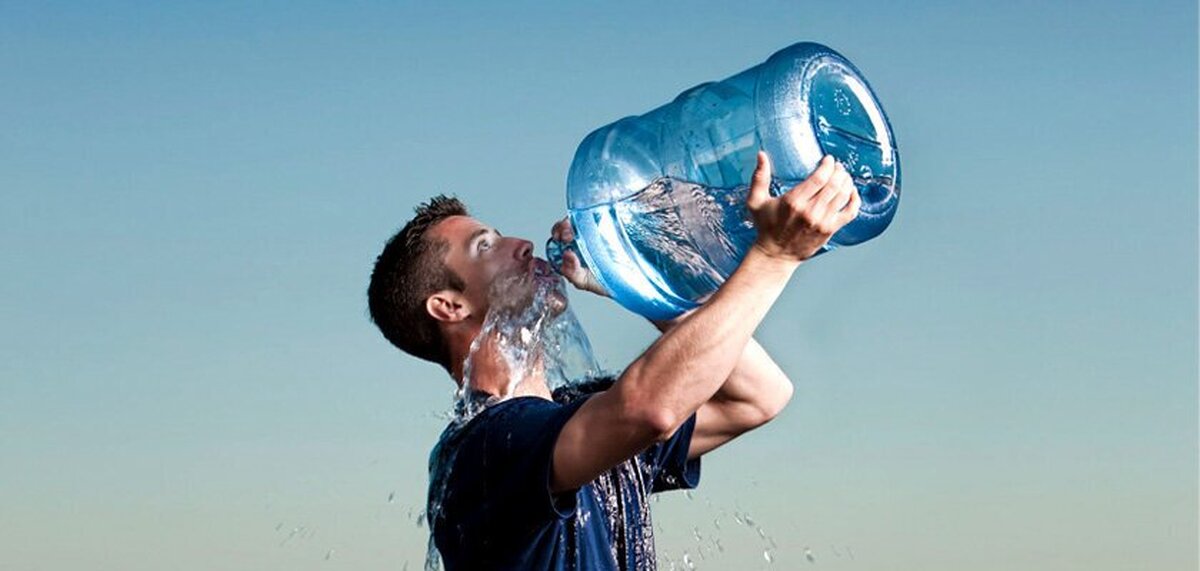 هشدار؛ خطر نوشیدن «آب معمولی» در گرمازدگی