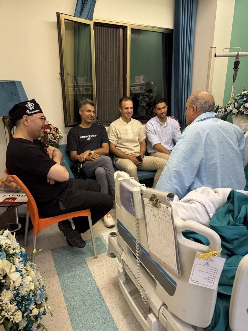 حسین حسینی و عادل فردوسی پور به عیادت مهدی تاج رفتند