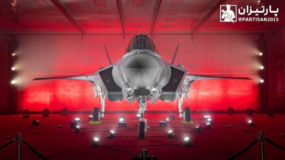 عکس رونمایی از اولین جنگنده F-35A به درخواست نیروی هوایی لهستان