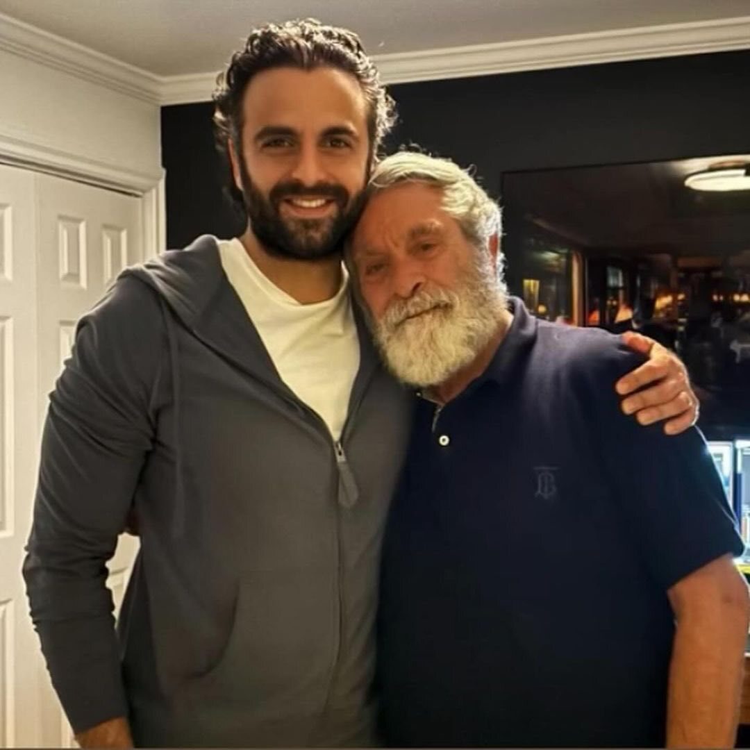 عکس/ آغوش صمیمی بهروز وثوقی و رها اعتمادی