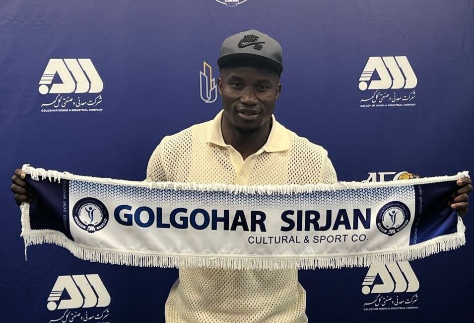 عکس/ مهاجم سنگالی رسماً به گلگهر سیرجان پیوست عکس/ مهاجم سنگالی رسماً به گلگهر سیرجان پیوست