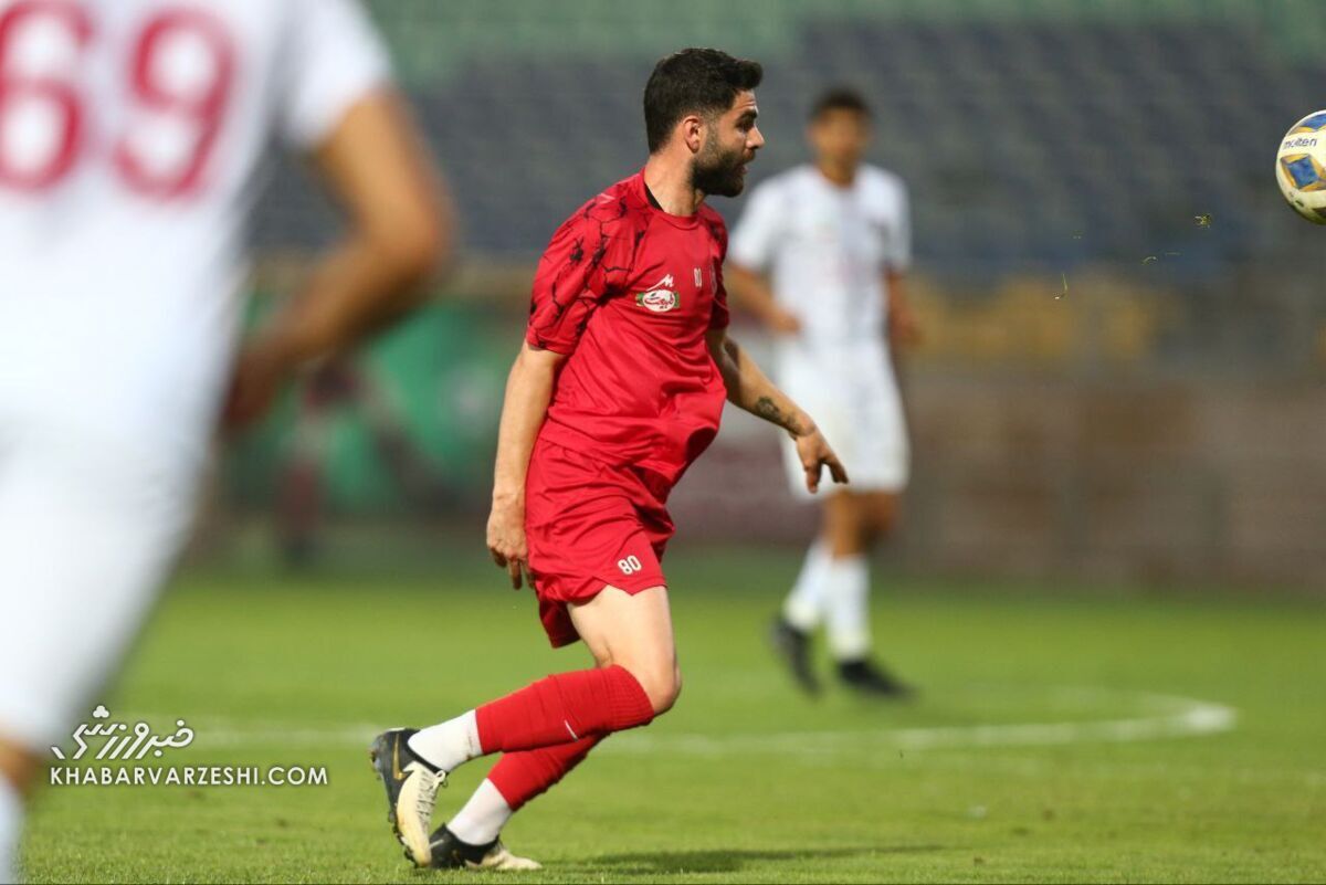 عکس/ هافبک تکنیکی پرسپولیس آماده هنرنمایی عکس/ هافبک تکنیکی پرسپولیس آماده هنرنمایی