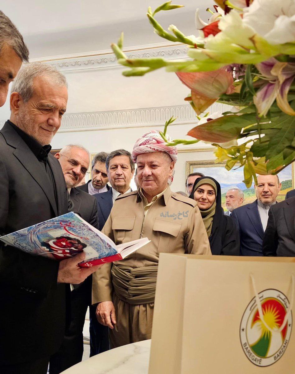 هدیه فوق العاده خاص مسعود بارزانی به پزشکیان هدیه فوق العاده خاص مسعود بارزانی به پزشکیان