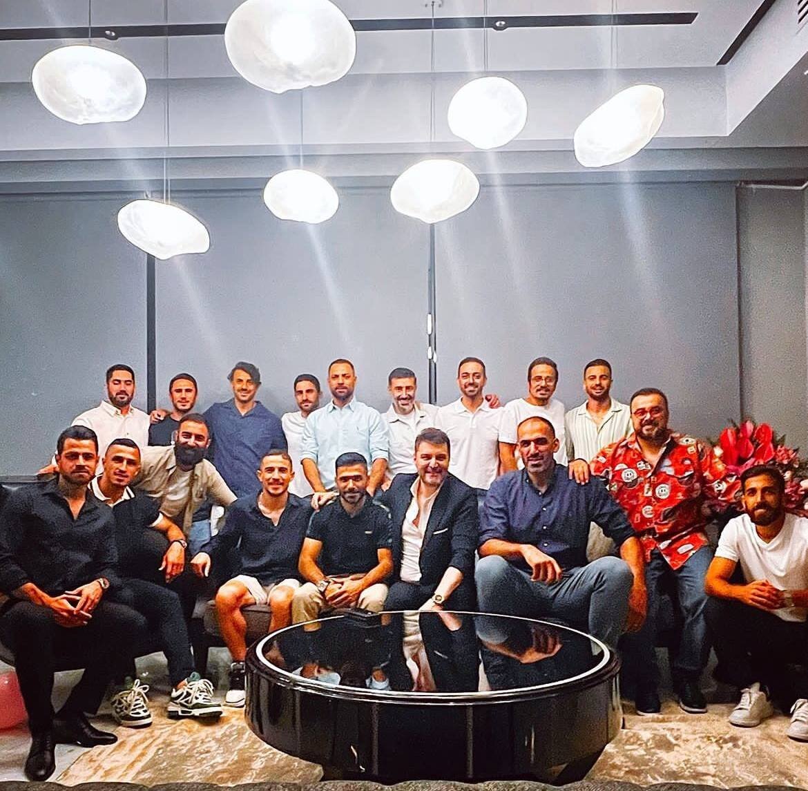 عکس/ دورهمی ستاره‌های سینما و ورزش در خانه ستاره پرسپولیس