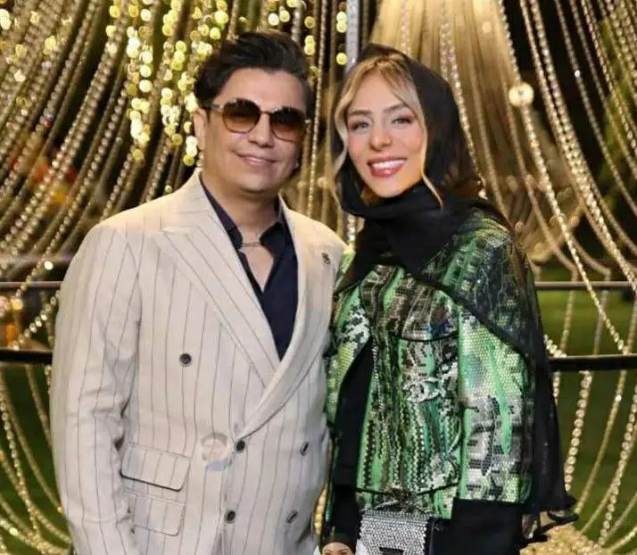 عکس/ حضور محسن ابراهیم زاده و خواهرش در یک مراسم رسمی