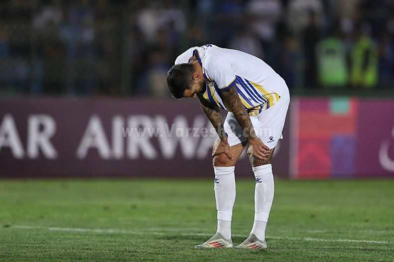 عکس/ خندههایی که به خشم تبدیل شد؛ از این شکست فیلم گرفتی آقای خوسلو؟ عکس/ خندههایی که به خشم تبدیل شد؛ از این شکست فیلم گرفتی آقای خوسلو؟