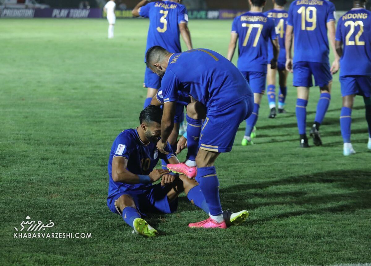 عکس/ این دو استقلالی نسخه الغرافه را پیچیدند عکس/ این دو استقلالی نسخه الغرافه را پیچیدند