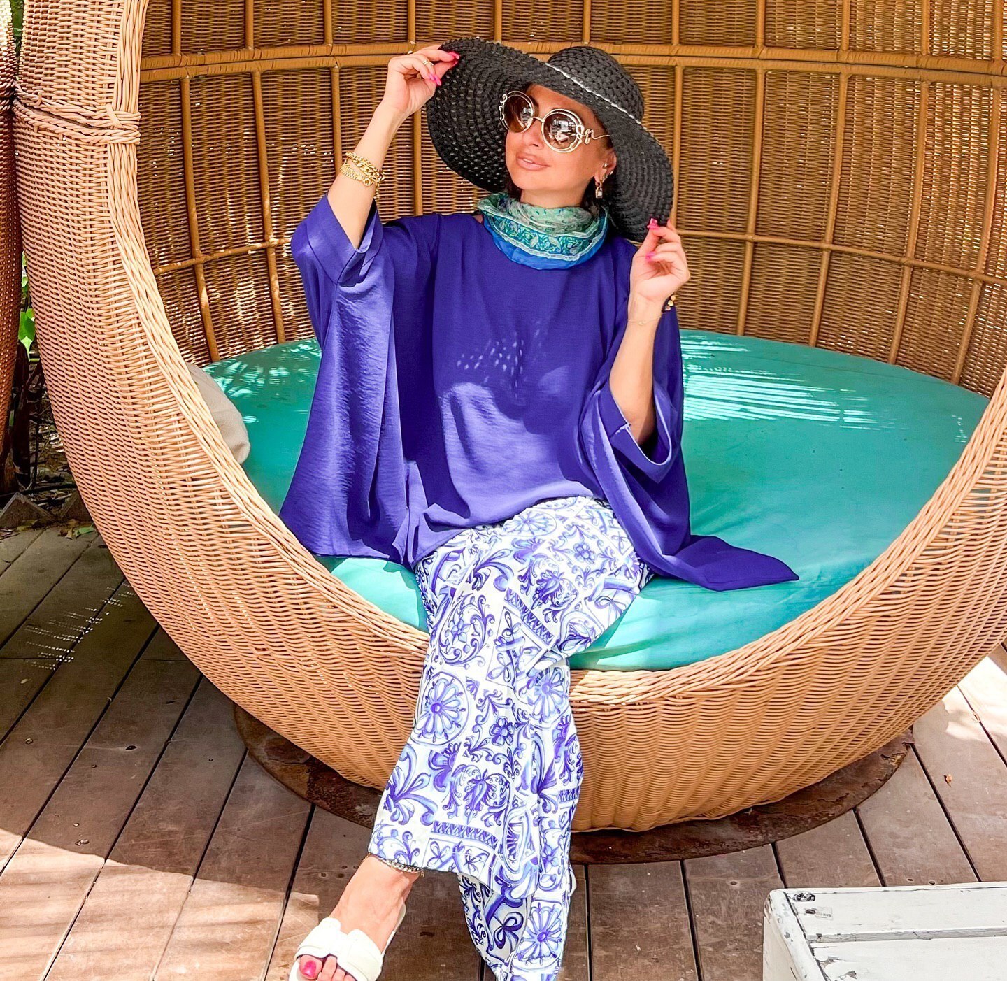 عکس/تیپ ساحلی نفیسه روشن جلب‌توجه کرد