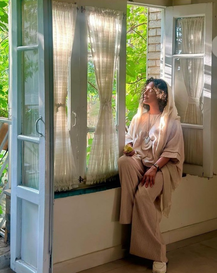 عکس/الناز شاکردوست همه را به دهه ۶۰ برد