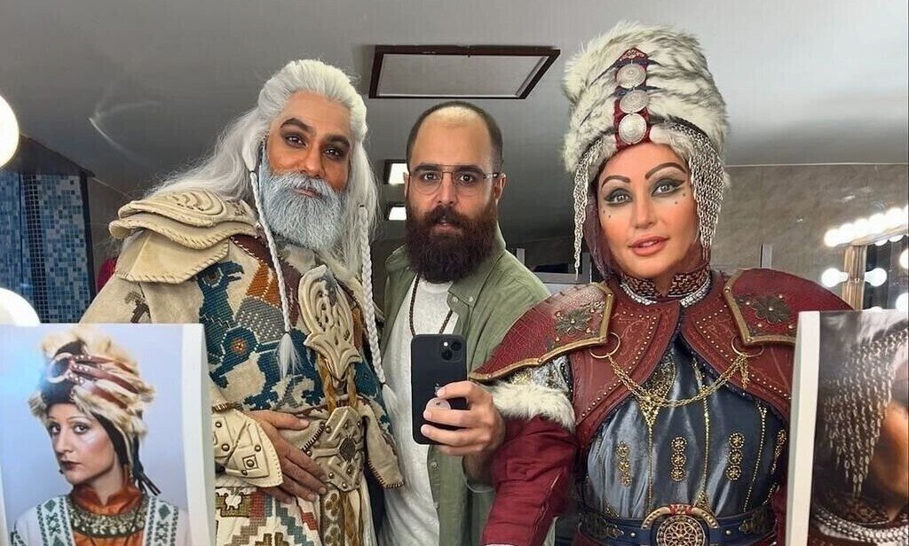 گریم متفاوت الناز شاکردوست روی صحنه تئاتر