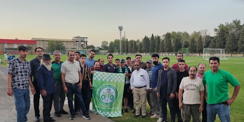 عکس/ شارژ روحی ذوبیها قبل از دربی عکس/ شارژ روحی ذوبیها قبل از دربی