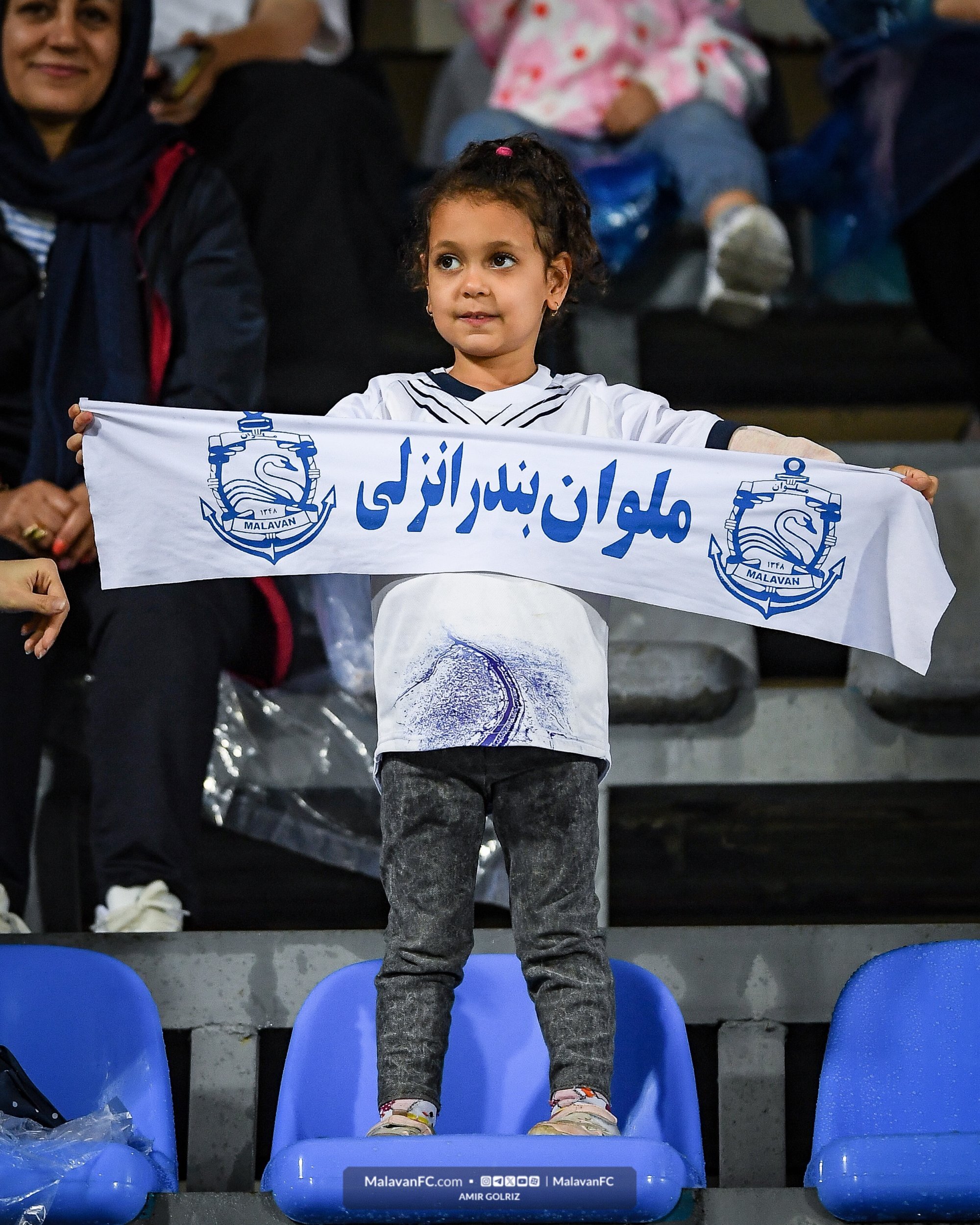 عکس/ در قائم شهر دعوا به خاطر این‌ها بود