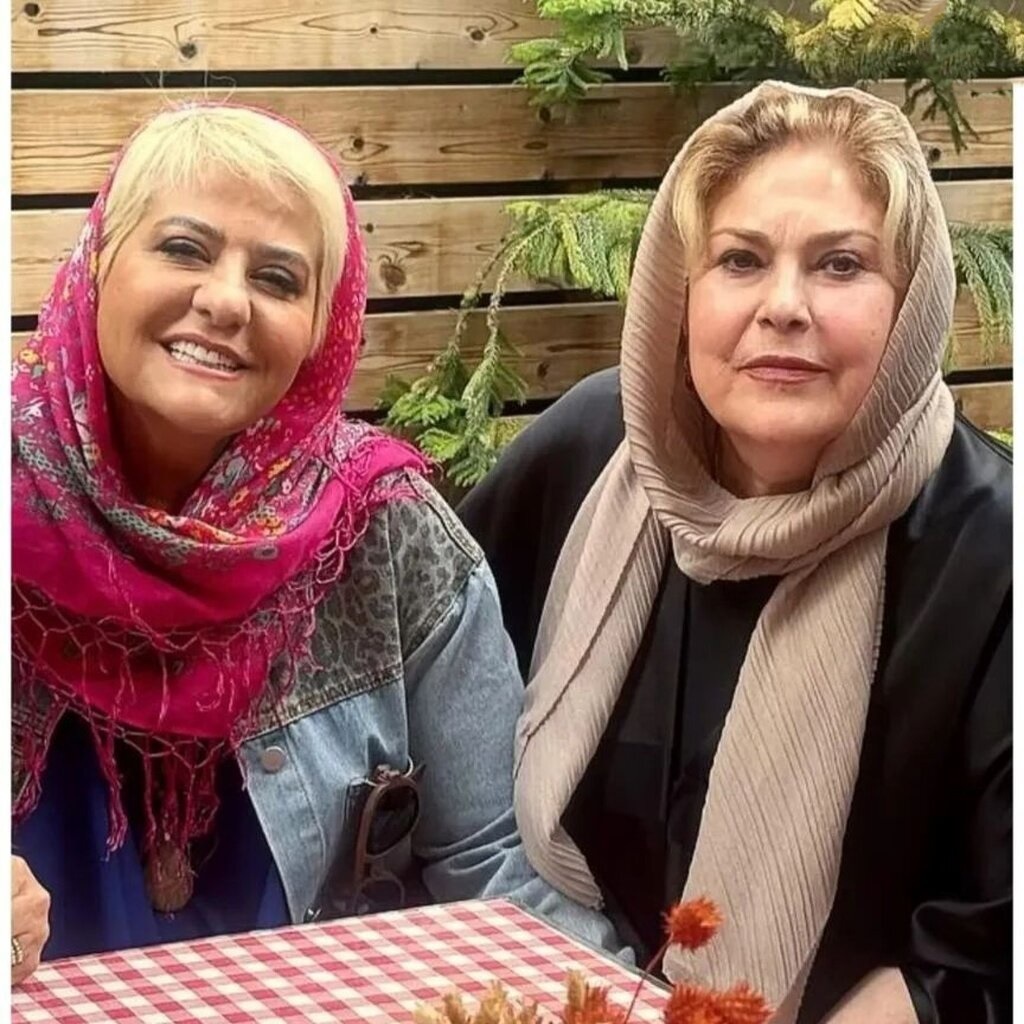 عکس/چهره حیرتانگیز مهرانه مهین ترابی در ۶۷ سالگی! عکس/چهره حیرتانگیز مهرانه مهین ترابی در ۶۷ سالگی!