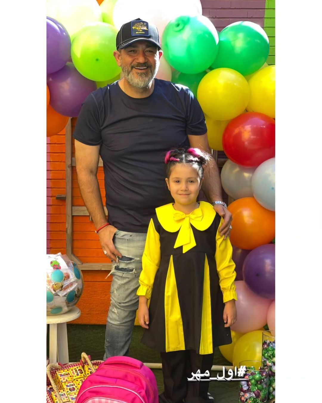 عکس/ مهران غفوریان و هانا دخترش با لباس مدرسه در روز اول مهر